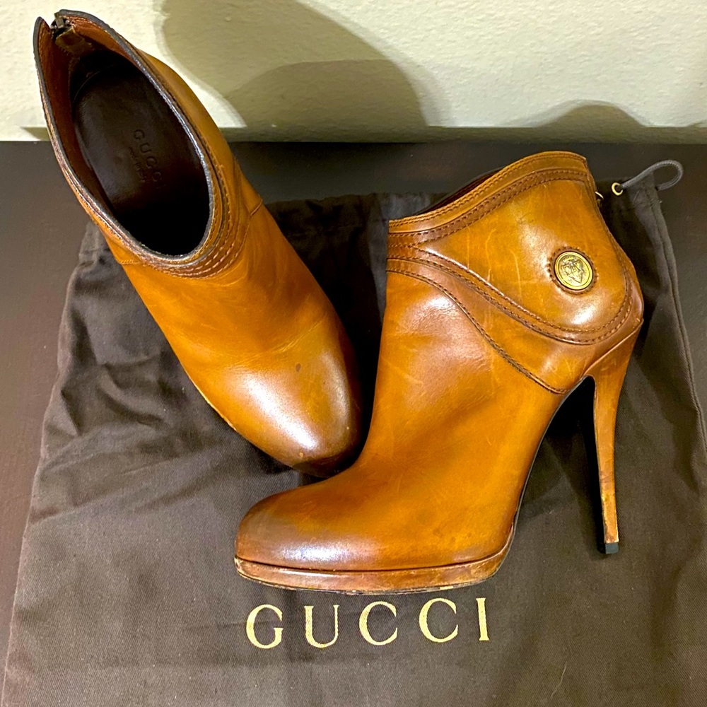 GUCCI brown booties
